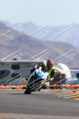 media/May-12-2024-SoCal Trackdays (Sun) [[ad755dc1f9]]/7-Turn 16 (915am)/